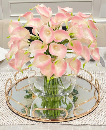 Real Touch Calla Lily Centerpiece in Glass Vase